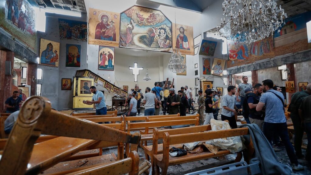 22 dead, 63 injured in the suspected attack of the Islamic State on the Syrian Church