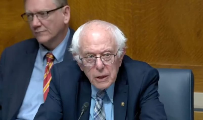 Bernie Sanders takes over and exposes the cruelty of Trump’s health care crisis