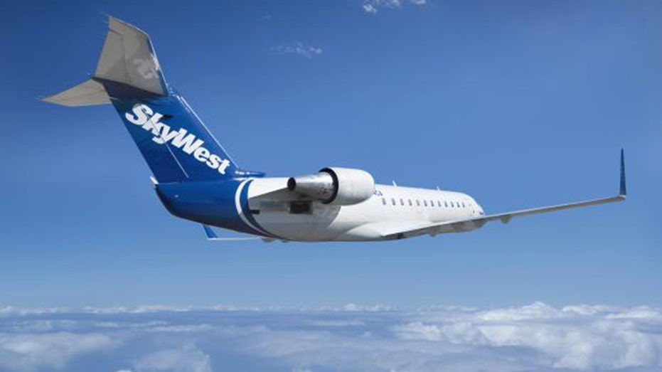 Skywest -flight diverted to Austin, Texas, due to turbulence, 2 admitted to the hospital