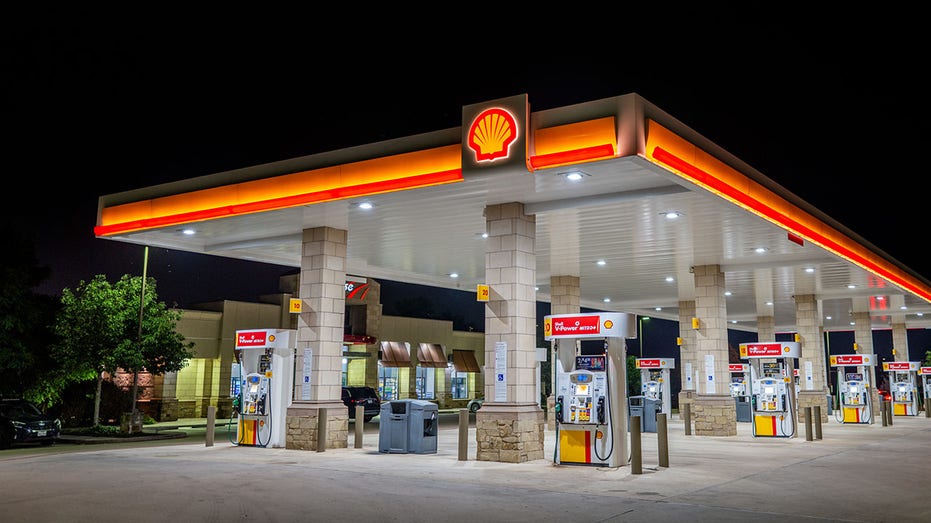 Shell has sued a supposed discrimination against white employees in Dei Push