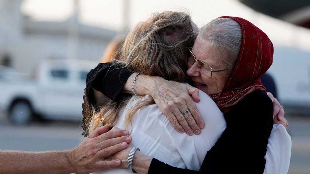 Taliban releases the British couple after 8 months of imprisonment in Afghanistan