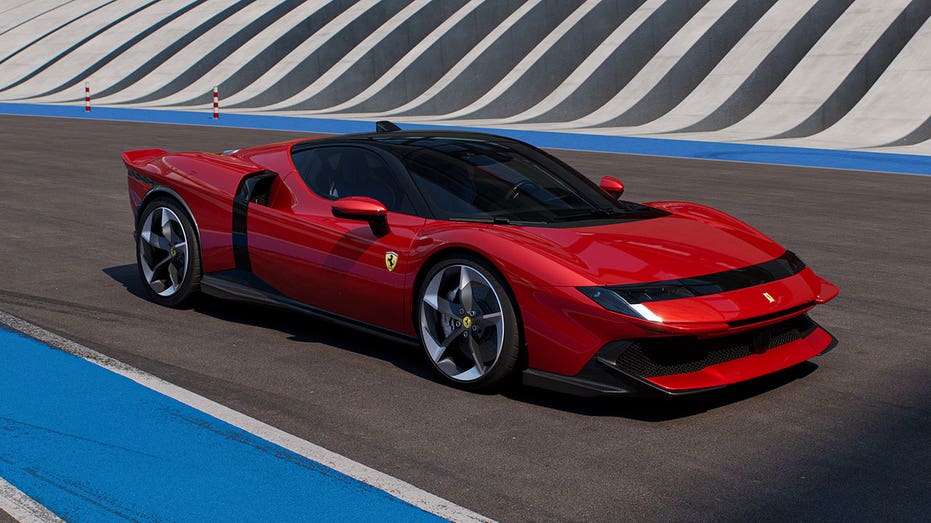 Ferrari reveals 849 Testarossa-Plug-in Hybrid with top speed of more than 205 mph