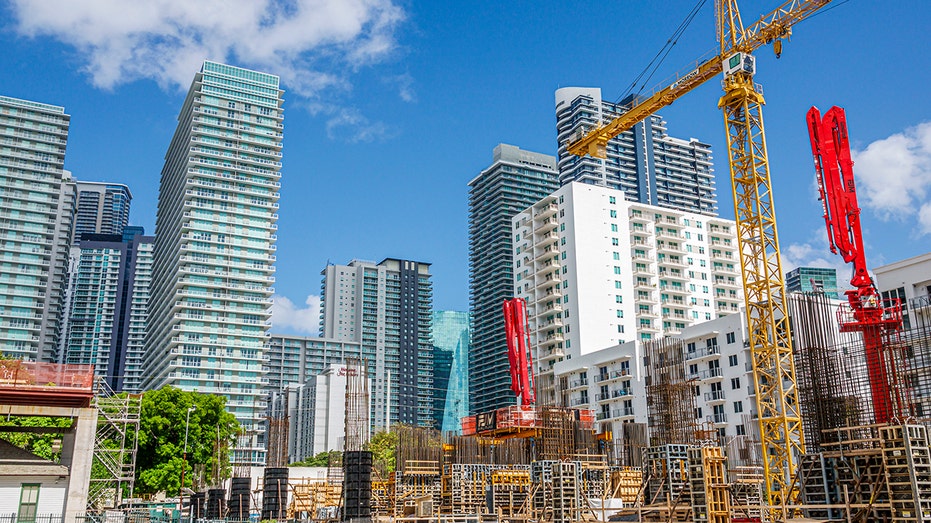 Florida’s old apartments suddenly sell faster than new builds