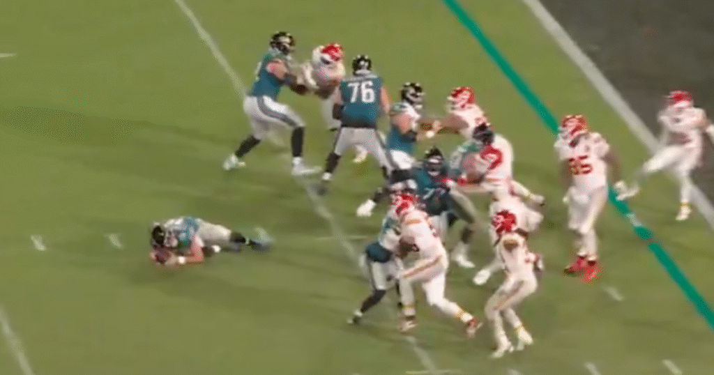 Watch this bad situation become the “greatest game-winning touchdown run.”