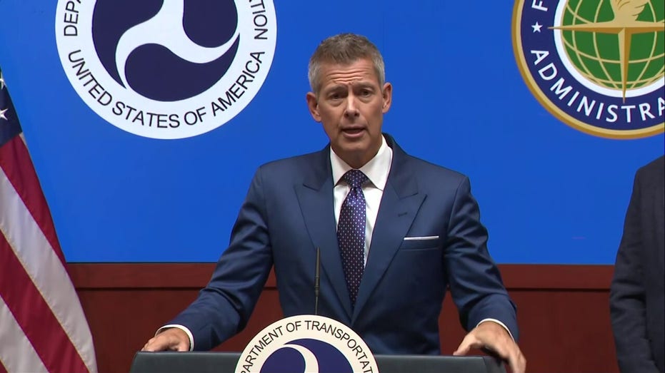 FAA reduces air traffic by 10% during shutdown; airlines are doing their best to limit the impact