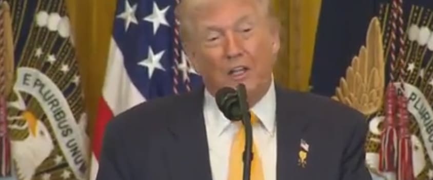 Mentally Disappeared Trump appears at Black History Month event to rant about Joe Biden