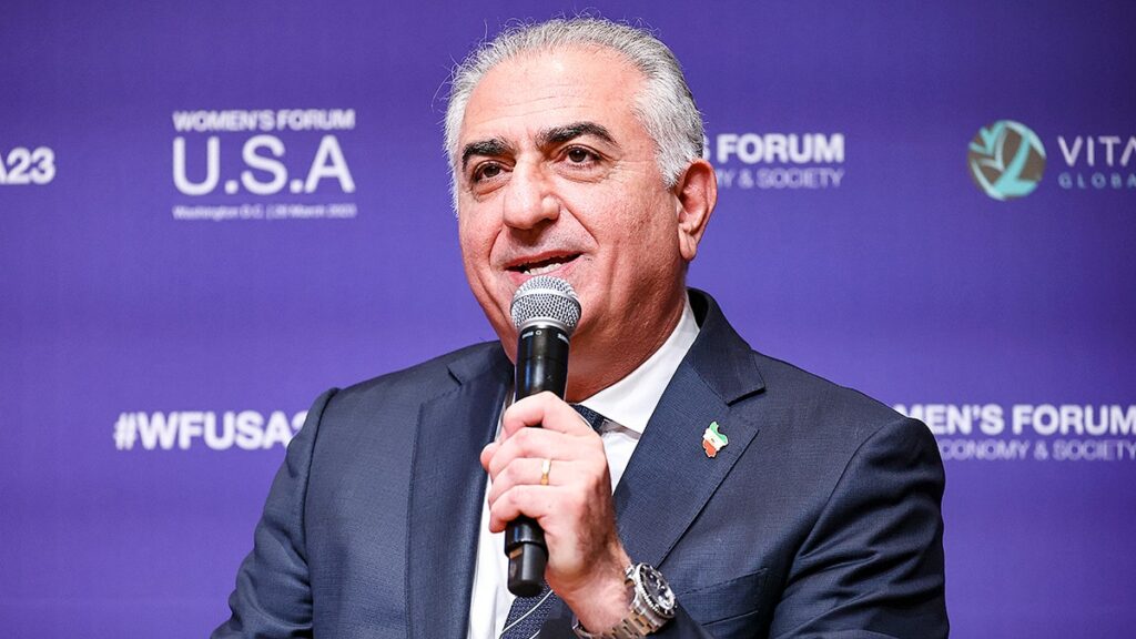 Reza Pahlavi calls on US-Israeli strikes to overthrow the Iranian regime