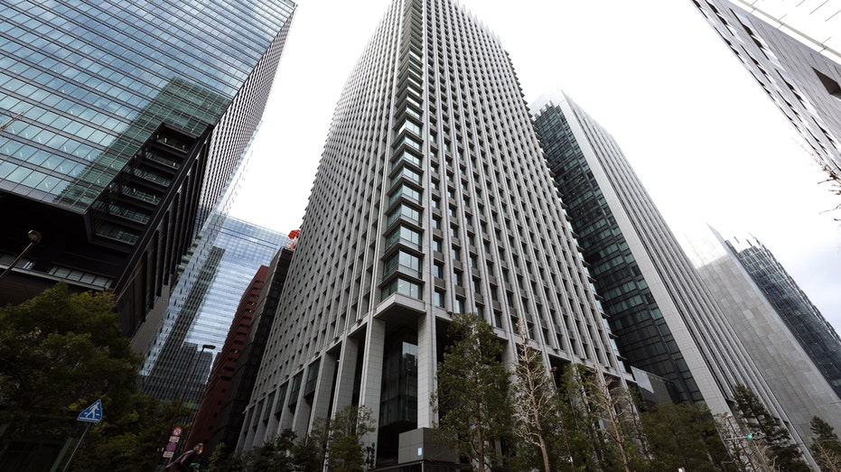 Morgan Stanley is cutting 2,500 jobs across all divisions as it cuts staff