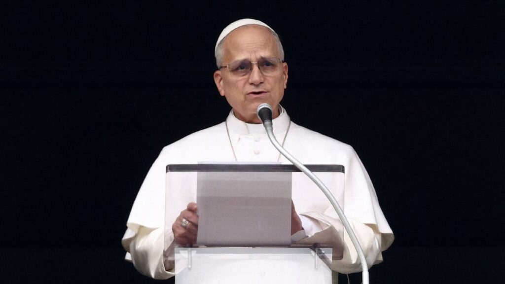 Pope warns that US and Israeli air strikes on Iran threaten the abyss of violence in the Middle East