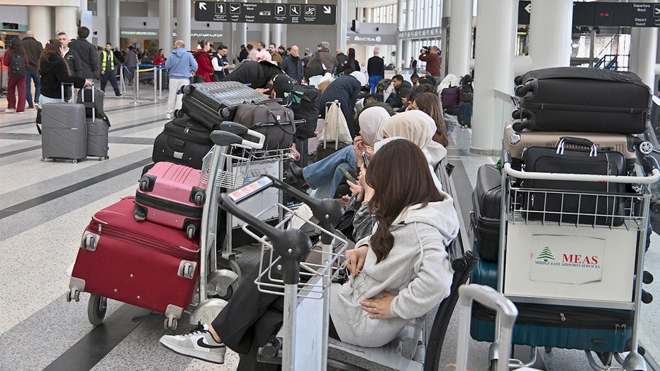 Wealthy travelers pay a hefty sum to escape Dubai on private charter flights